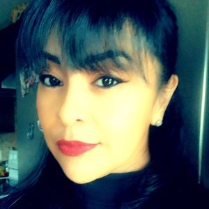 Meet your Posher, Liliana